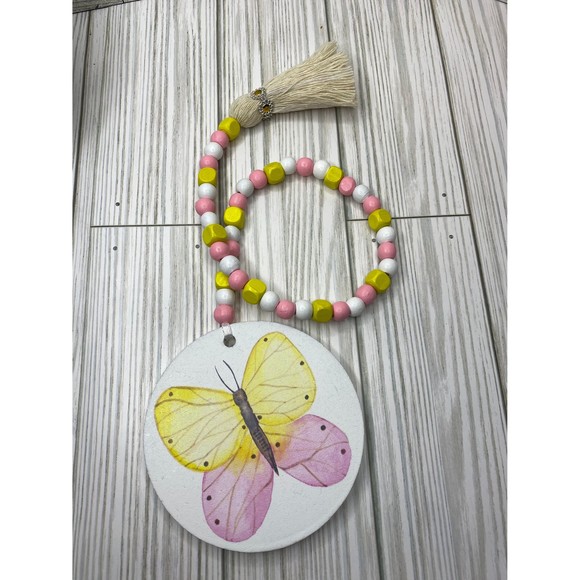 Wooden bead garland with butterfly print in spring tones /wooden spring garlands - Picture 8 of 11
